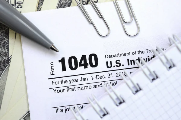 Pen Notebook Dollar Bills Lies Tax Form 1040 Individual Income — Stock Photo, Image