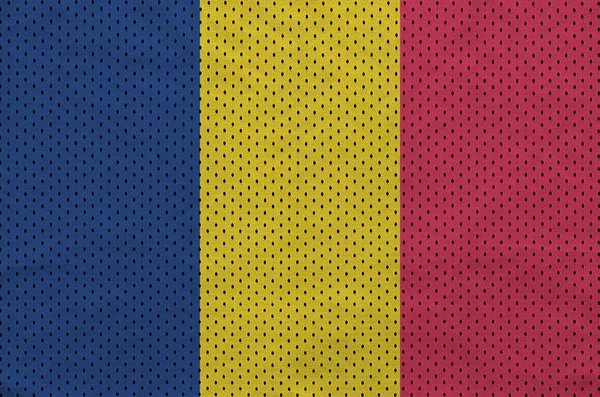 在聚酯尼龙运动服装网布上印制的乍得国旗 — 图库照片