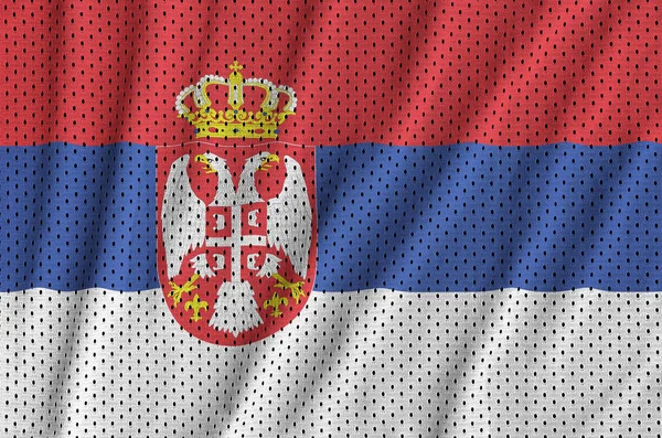 Bandera de Serbia impresa en un tejido de malla de nylon deportivo de poliéster —  Fotos de Stock