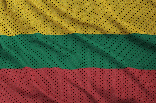 Σημαία Λιθουανίας που εκτυπώνονται σε ένα ται αθλητικά με πλέγμα πολυεστέρα νάιλον — Φωτογραφία Αρχείου