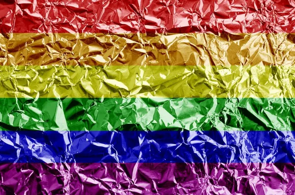 Lgbt Κοινοτική Σημαία Απεικονίζεται Χρώματα Μπογιάς Γυαλιστερό Τσαλακωμένο Φύλλο Αλουμινίου — Φωτογραφία Αρχείου