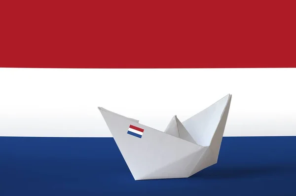 Голландський Прапор Зображений Паперовому Кораблі Оригамі Східне Мистецтво Ручної Роботи — стокове фото