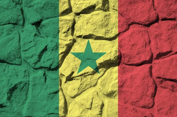 Bandeira Senegal Retratada Cores Tinta Parede Pedra Antiga Perto Banner — Fotografia de Stock