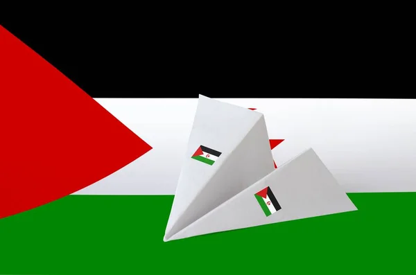 Flaga Sahary Zachodniej Przedstawiona Papierowym Samolocie Origami Orientalna Koncepcja Sztuki — Zdjęcie stockowe