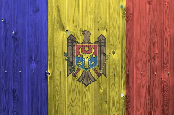 Moldavská Vlajka Vyobrazená Jasných Barvách Staré Dřevěné Stěně Zblízka Texturovaný — Stock fotografie