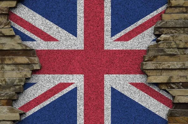 Μεγάλη Βρετανική Σημαία Απεικονίζεται Χρώματα Μπογιάς Στον Παλιό Πέτρινο Τοίχο — Φωτογραφία Αρχείου