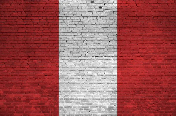 Bandiera Perù Raffigurata Colori Vernice Sul Vecchio Muro Mattoni Vicino — Foto Stock
