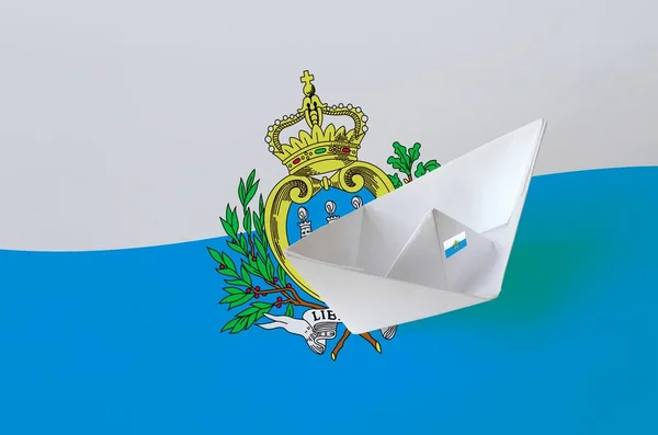 San Marino Vlajka Vyobrazena Papíře Origami Loď Detailní Orientální Ruční — Stock fotografie