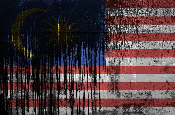 Bandeira Malásia Retratada Cores Tinta Parede Barril Óleo Velho Sujo — Fotografia de Stock