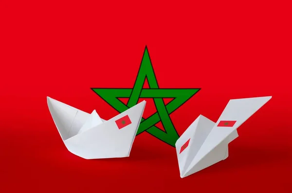 Marocko Flagga Avbildad Papper Origami Flygplan Och Båt Orientalisk Handgjord — Stockfoto