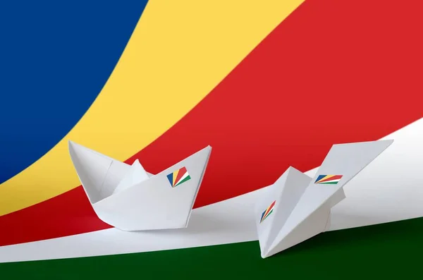 Seychellen Vlag Afgebeeld Papier Origami Vliegtuig Boot Oosterse Handgemaakte Kunst — Stockfoto