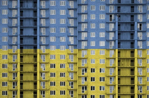 Ukraine Flag Depicted Paint Colors Multi Storey Residental Building Construction — Stock Photo, Image