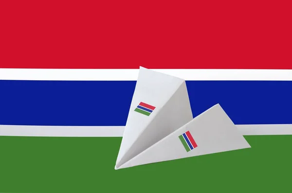 Σημαία Γκάμπια Απεικονίζεται Χαρτί Origami Αεροπλάνο Ανατολίτικες Χειροποίητες Τέχνες — Φωτογραφία Αρχείου