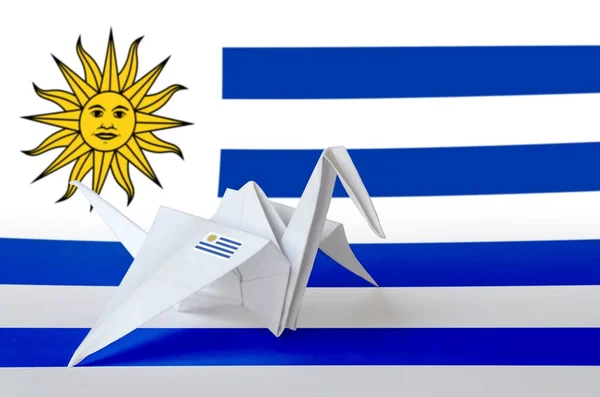 Flaga Urugwaju Przedstawiona Papierowym Skrzydle Żurawia Origami Orientalna Koncepcja Sztuki — Zdjęcie stockowe