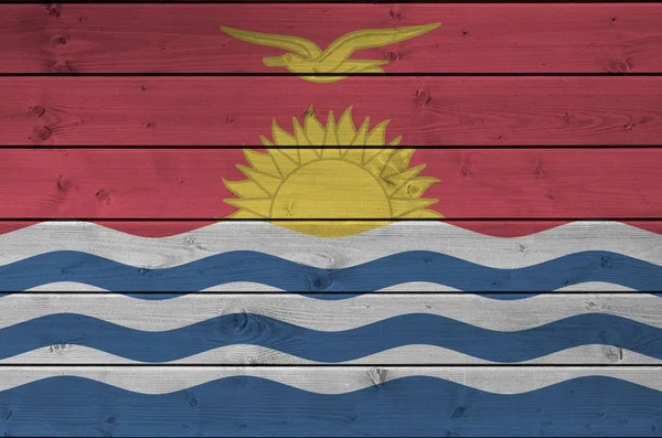 Bandeira Kiribati Retratada Cores Tinta Brilhantes Parede Madeira Velha Fechar — Fotografia de Stock