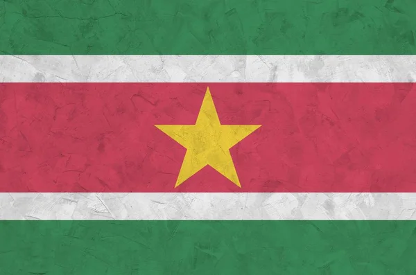 Surinaamse Vlag Afgebeeld Felle Verfkleuren Oude Reliëfgipsplaten Van Dichtbij Gestructureerde — Stockfoto