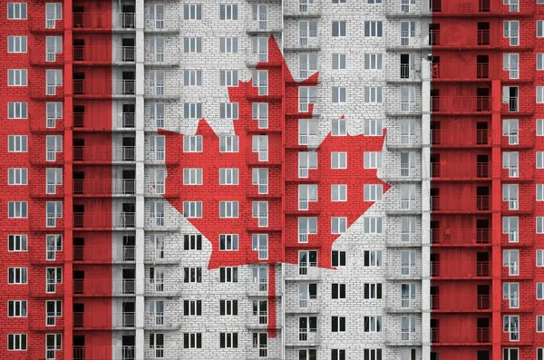 Bandera Canadá Representada Colores Pintura Edificio Residencial Varios Pisos Construcción — Foto de Stock