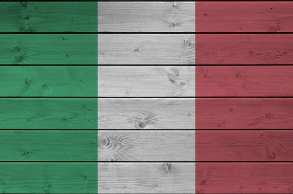 Bandeira Itália Retratada Cores Tinta Brilhante Parede Madeira Velha Perto — Fotografia de Stock