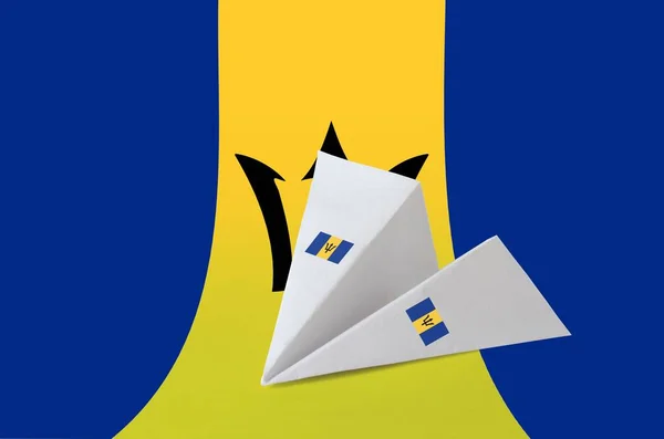 Bandeira Barbados Retratada Avião Origami Papel Oriental Artesanal Artes Conceito — Fotografia de Stock