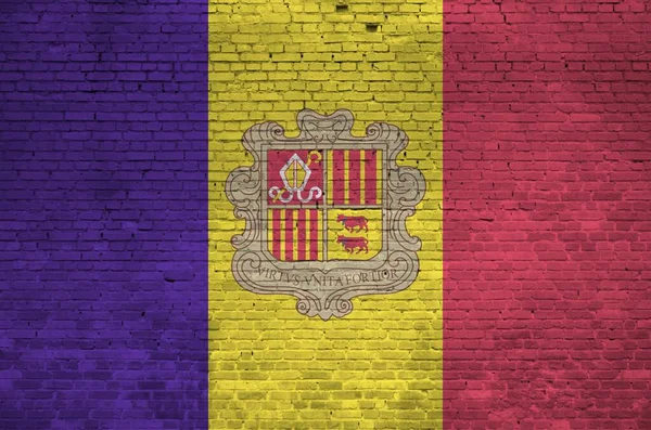 Andorra Flagga Avbildad Färg Färger Gamla Tegelvägg Närbild Texturerad Banner — Stockfoto