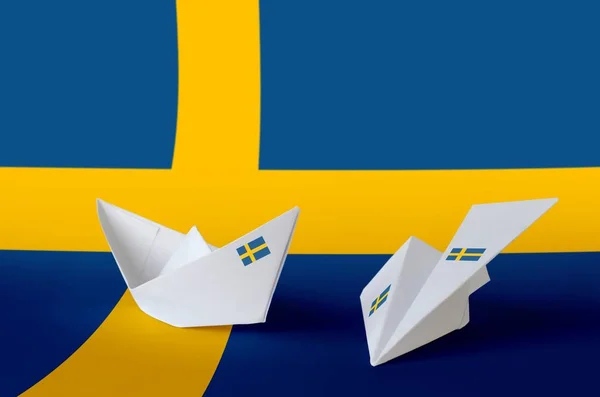 Прапор Швеції Зображений Паперовому Літаку Човні Оригамі Східне Мистецтво Ручної — стокове фото