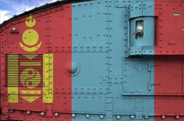 Mongolië Vlag Afgebeeld Zijkant Deel Van Militaire Gepantserde Tank Van — Stockfoto