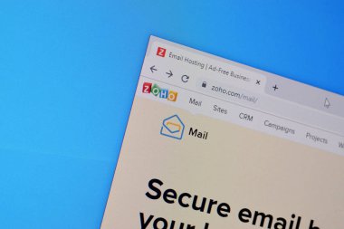 Zoho posta web sitesinin web sayfası PC, URL - www.zoho.com.