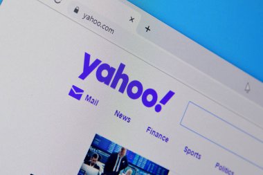 Yahoo web sitesinin ana sayfası Pc, url - yahoo.com.