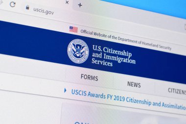 USCIS web sitesinin ana sayfası Pc, URL - uscis.gov.