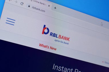 Pc, url - rblbank.com 'da rbl bankasının web sitesinin ana sayfası.