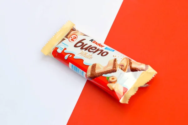 Milk Chocolate Bar Kinder Cards by Ferrero Compagny on White Background  Editorial Stock Image - Image of calorie, editorial: 194570504