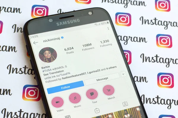 Nicki Minaj official instagram account on smartphone screen on p — Stock Photo, Image