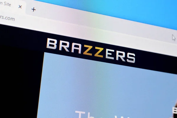 Página web de brazzers en la pantalla de PC, url - brazzer — Foto de Stock
