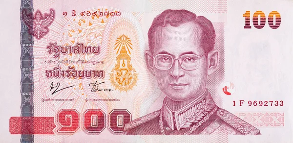 King Bhumibol Adulyadej για 100 μπατ Ταϊλάνδη χρήματα νομοσχέδιο κοντά — Φωτογραφία Αρχείου