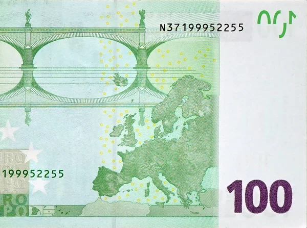 Parte posterior de 100 notas de euro close-up com pequenos detalhes verdes — Fotografia de Stock