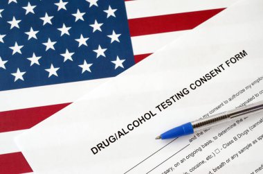 ABD bayrağında mavi kalemle uyuşturucu ve alkol testi onay formu
