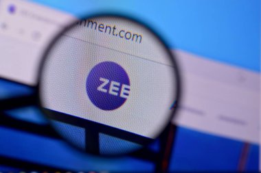 Ny, Usa - 29 Şubat 2020: Pc, url - zeeentertainment.com 'da Zee Entertainment web sitesinin ana sayfası.