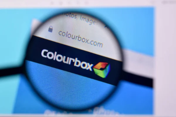 Ny, Usa - 29. Februar 2020: Homepage der colourbox-Website auf der Anzeige von PC, url - colourbox.com. — Stockbild Usa Februar 2020 Homepage Der Colourbox Website Auf Der Anzeige — Stockfoto