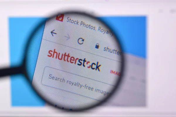 Usa Února 2020 Domovská Stránka Shutterstocku Displeji Url Shutterstock Com — Stock fotografie