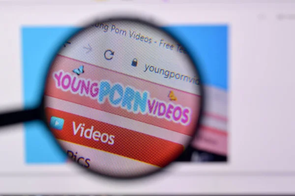 Febrero 2020 Página Web Youngpornvideos Pantalla Url Youngpornvideos Com — Foto de Stock