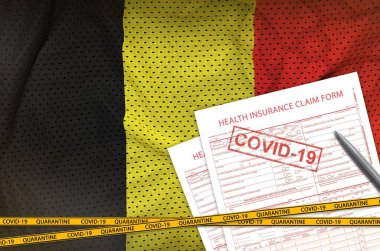 Belçika bayrağı ve 19 damgalı sağlık sigortası talep formu. Coronavirus veya salgın 2019-nCov virüs konsepti