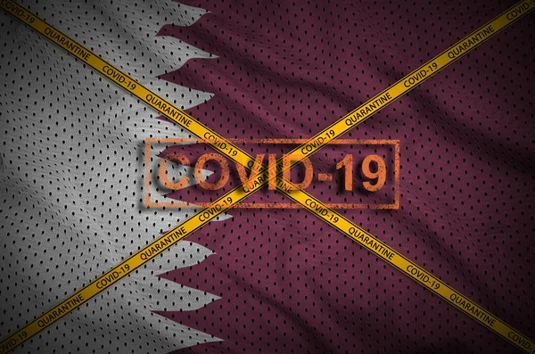 Bandiera Qatar Timbro Covid Con Nastro Arancione Quarantena Attraversare Confine — Foto Stock