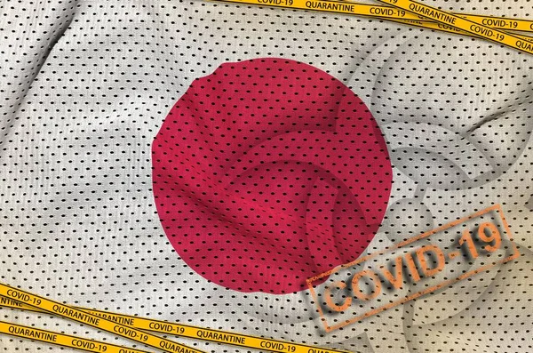 Японський Прапор Символ Біонебезпеки Covid Карантинною Помаранчевою Стрічкою Штампом Coronavirus — стокове фото