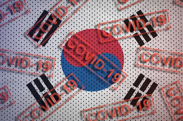 Jižní Korea Vlajka Mnoho Červených Covid Razítek Coronavirus Nebo Pandemie — Stock fotografie