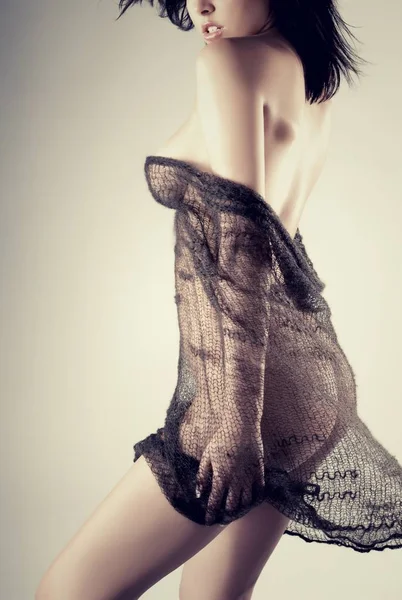 kusursuz bir seksi ince beden ile şehvetli kadın