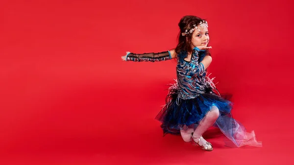 Dançarina menina — Fotografia de Stock
