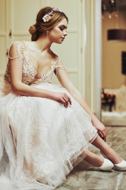 Güzel gelin düğün günü sabah