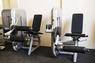 Farklı egzersiz makineleri yelpazesi