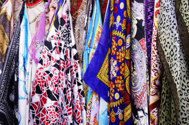 renkli oryantal Türk ipek eşarplar