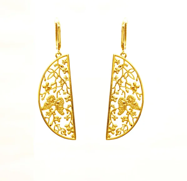 백색 background.earrings 여성 황금 동부 터키 빈티지 여자 수 제 보석, — 스톡 사진